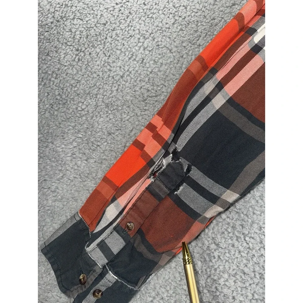 Vintage The North Face Button Up Shirt Men XL Plaid Outdoor‎ Distressed